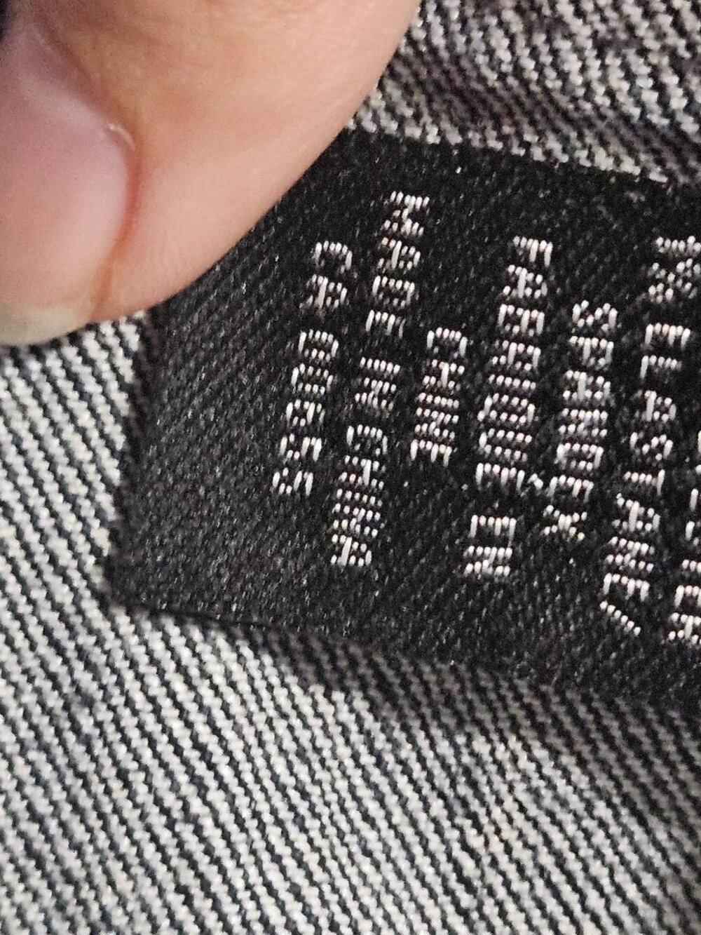 Jean jacket contrast - Picture 4 of 4